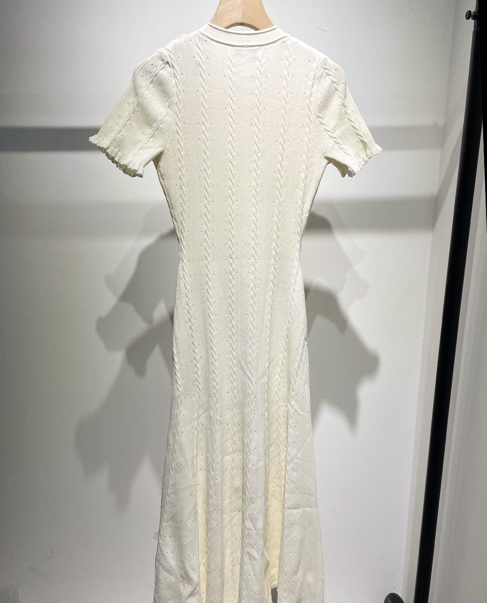 Xynae – The Liora Knit Midi Dress