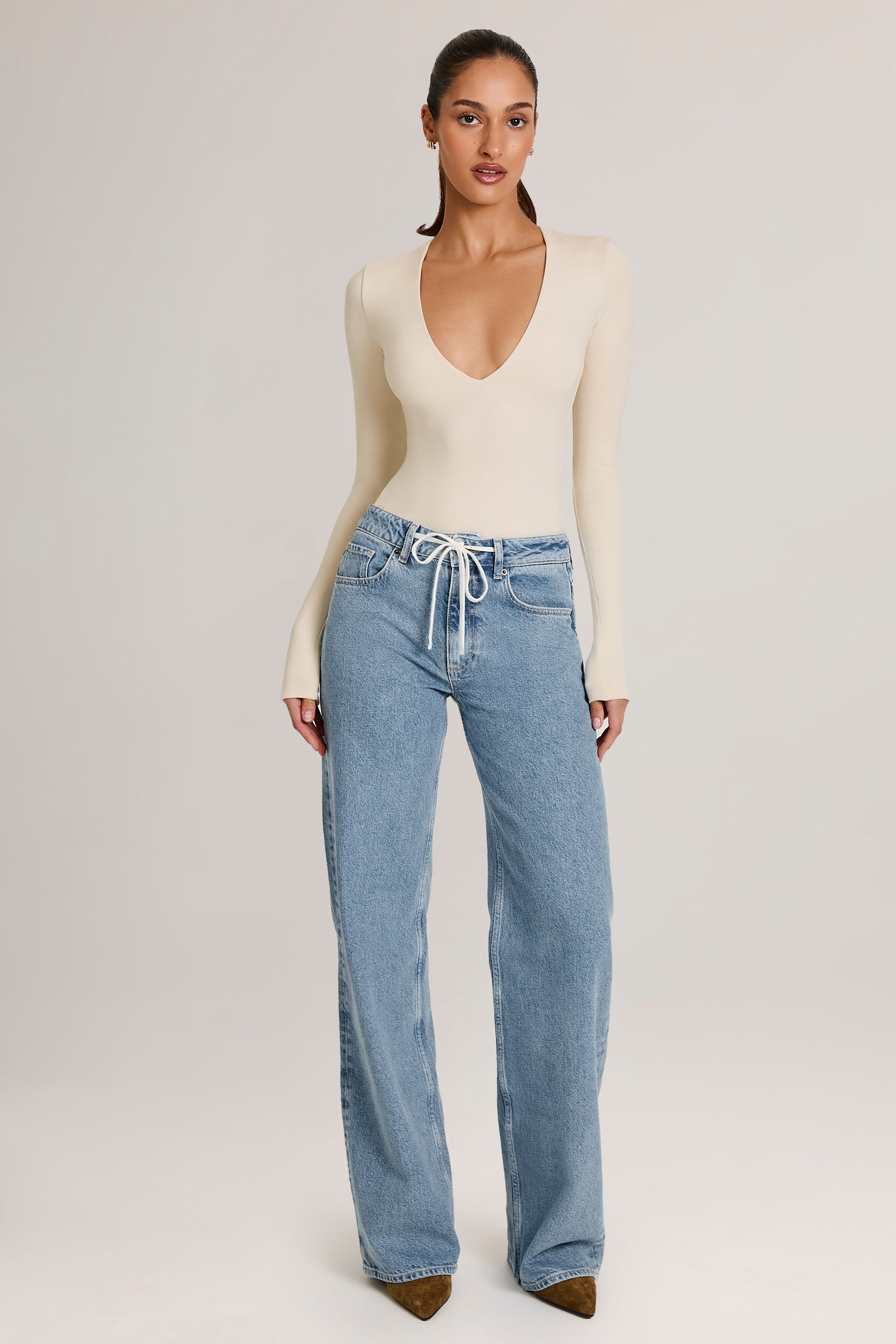 Xynae Drawstring Straight-Leg Jeans in Light Wash