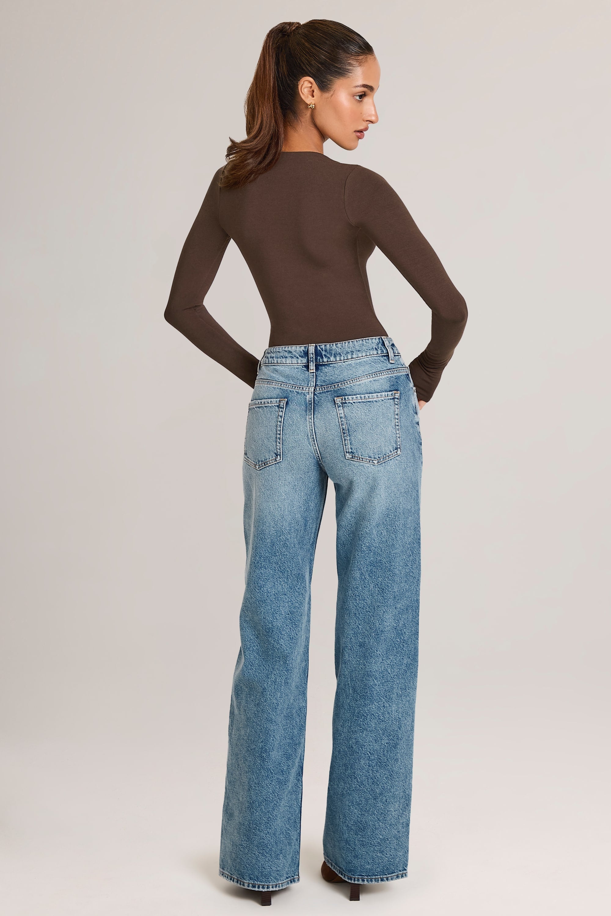Xynae Drawstring Straight-Leg Jeans in Mid Wash
