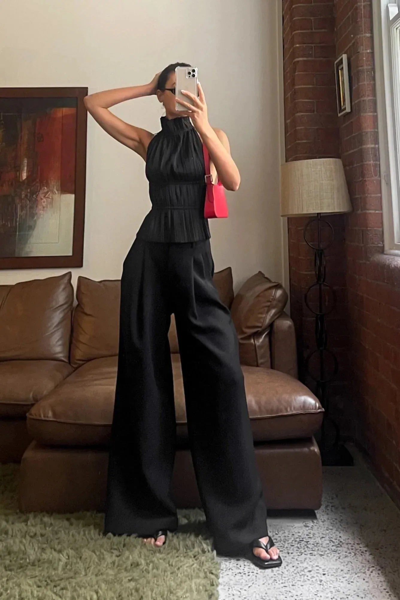 Xynae - Backless Pleated Top