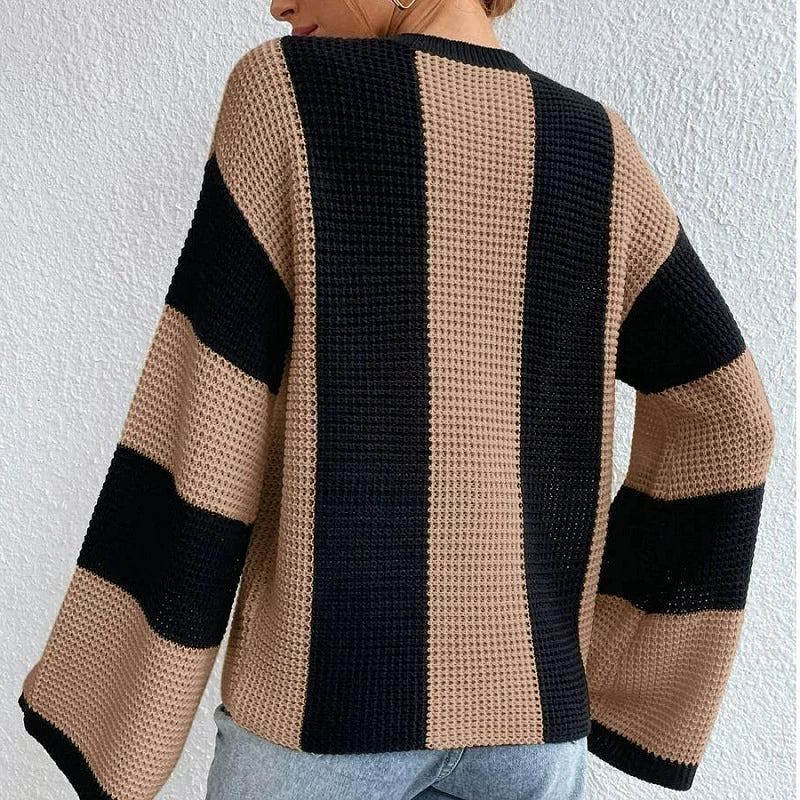 Sweater | Bold Stripes | Retro Casual Knit | Perfect for Autumn and Relaxed Days