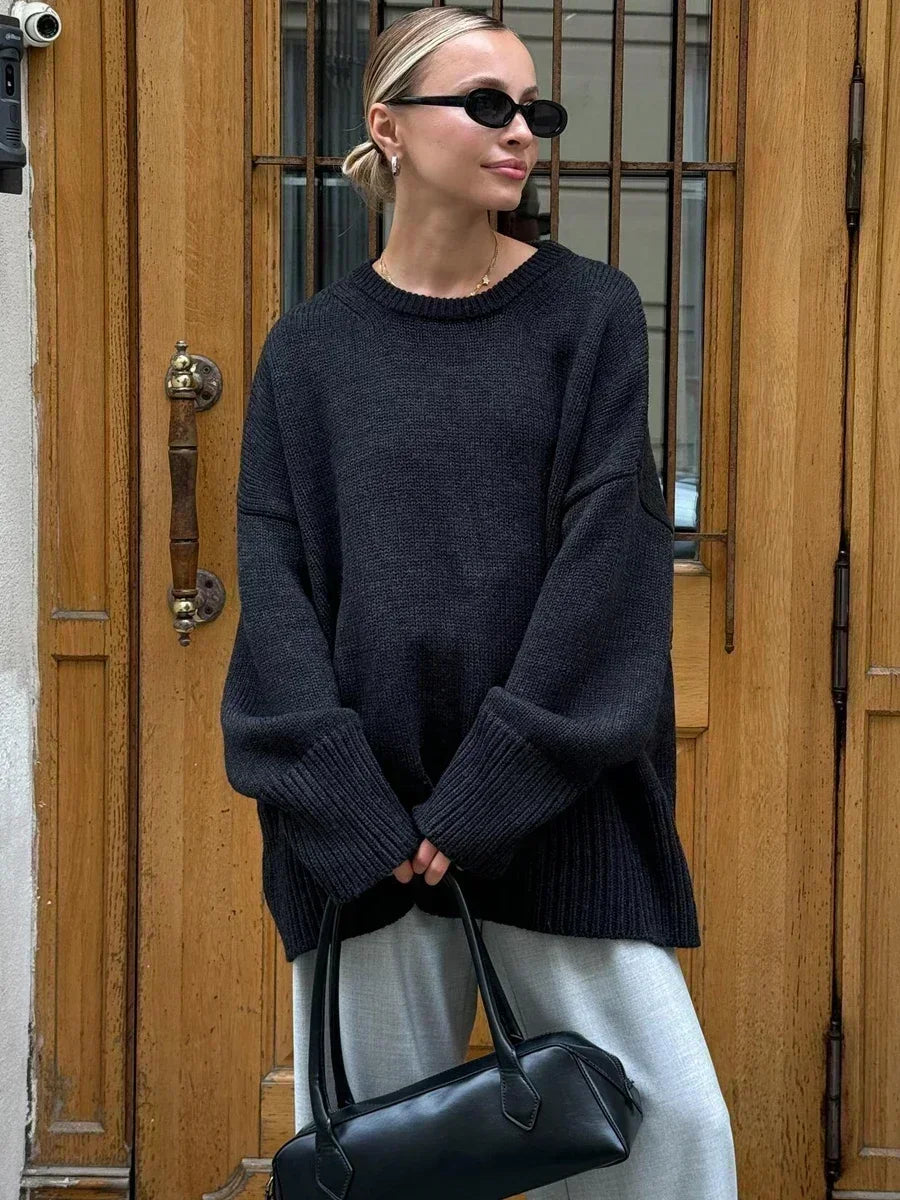 Sweater | Minimalist and Warm | Perfect for Autumn and Casual Chic