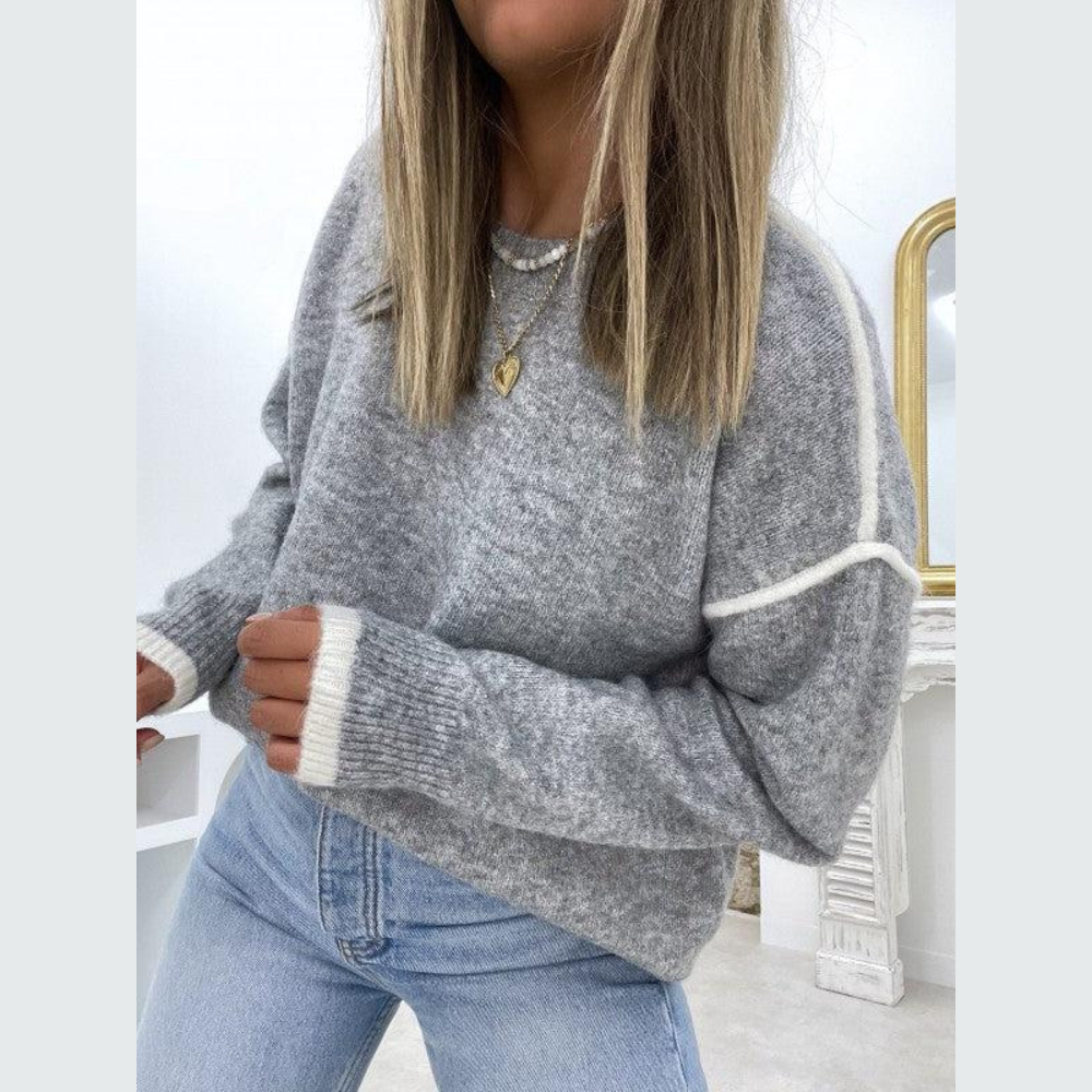 Soft Grey Sweater with White Accents – Cozy Essential for Autumn, Winter & Breezy Spring Days