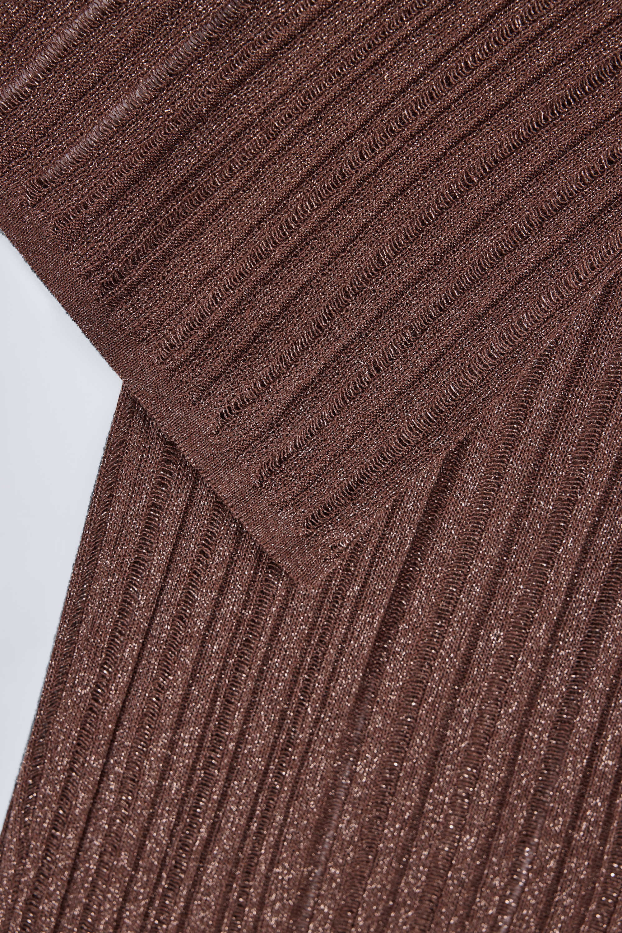 Xynae Mid-Rise Flared Trousers in Bronze